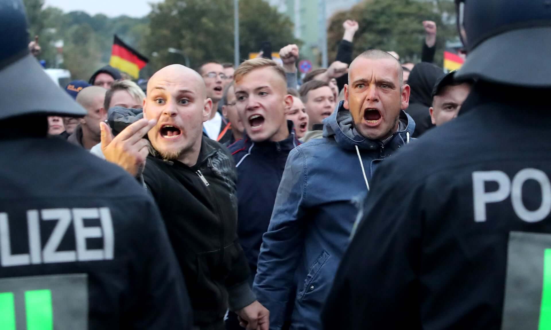 جماعة فرايتال.. اعتدءات ضد اللاجئين فى ألمانيا