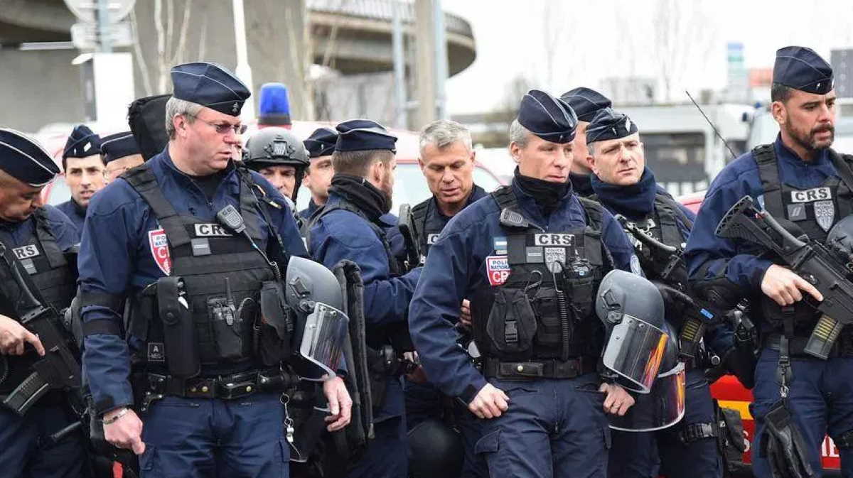 مكافحة الإرهاب.. استهداف شبكة لتمويل الإرهاب في فرنسا