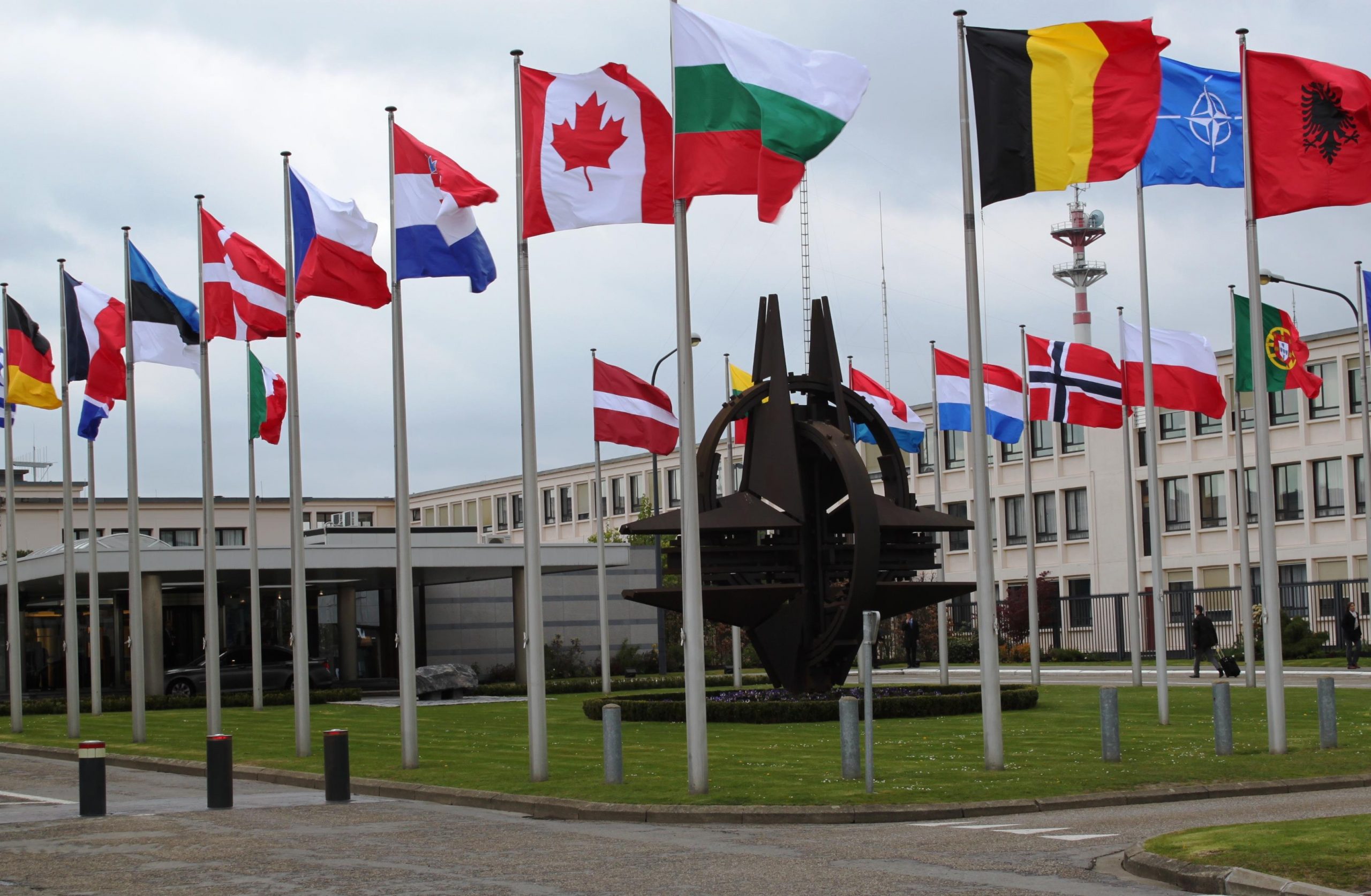 مكافحة الإرهاب ـ  اتجاهات حلف "الناتو"